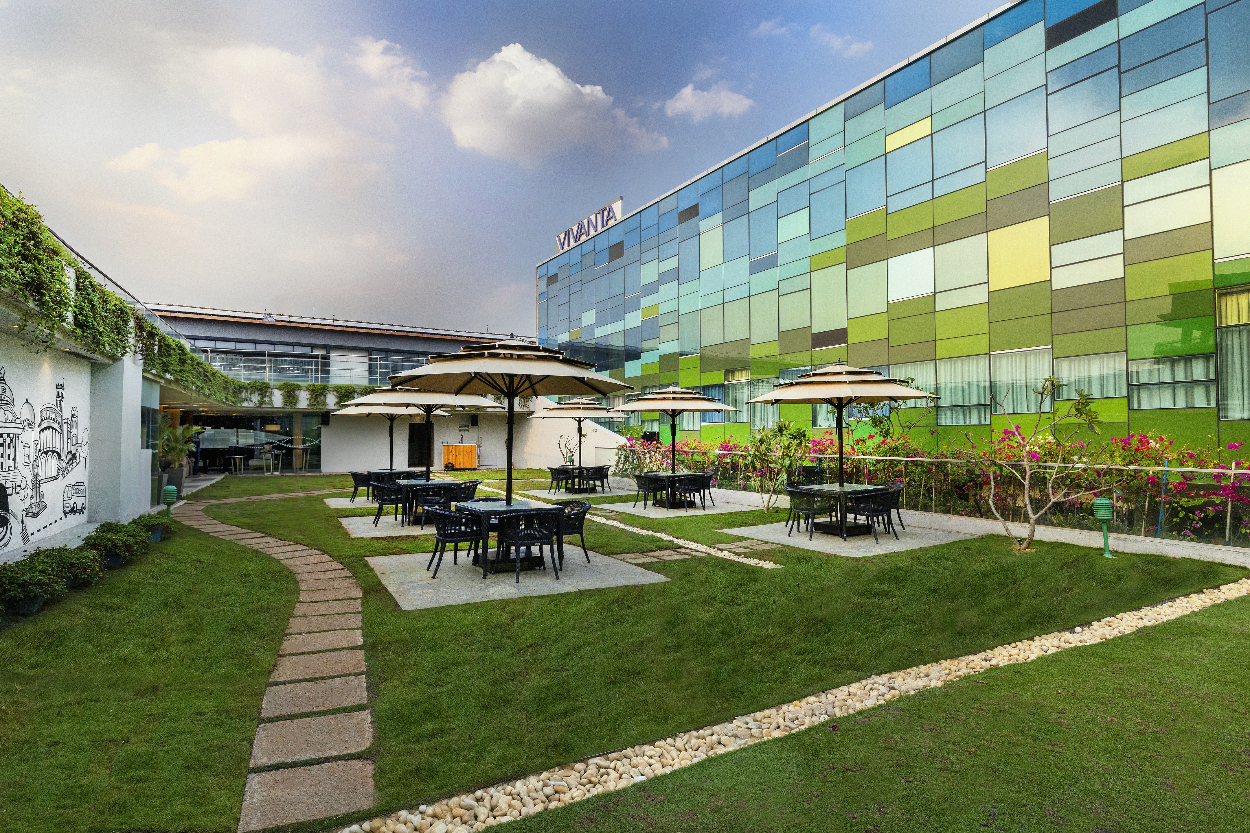 Vivanta Bengaluru Whitefield 73/82