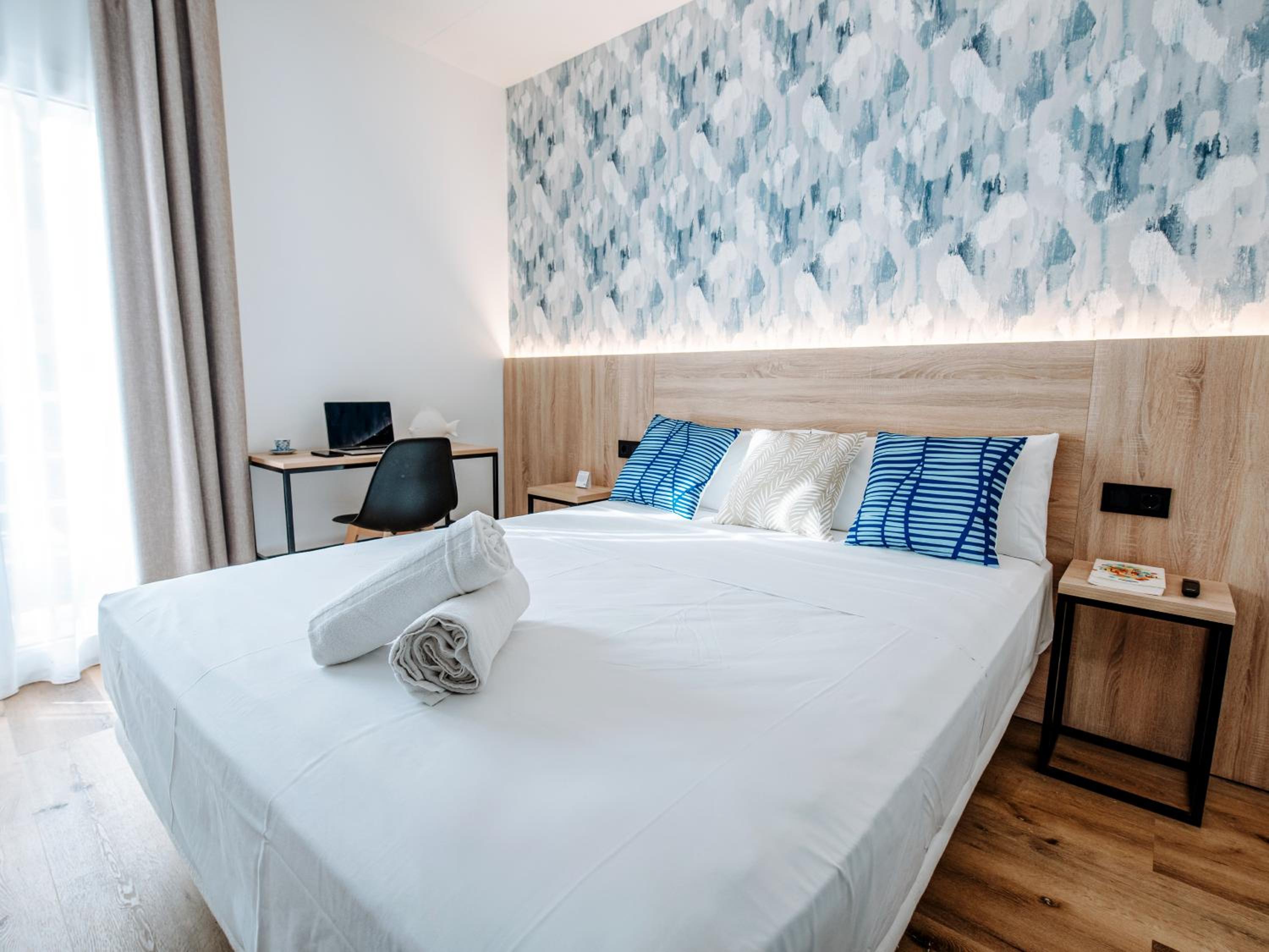 غرفة قياسية بسرير مزدوج أو سريرين منفصلين، Sweet Lloret Suites 6/10