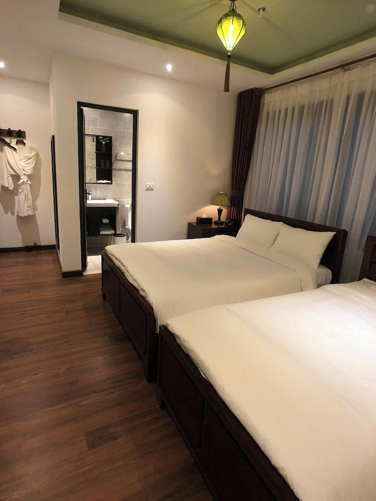 Le Grand Hanoi Hotel - The Oriental 10/24