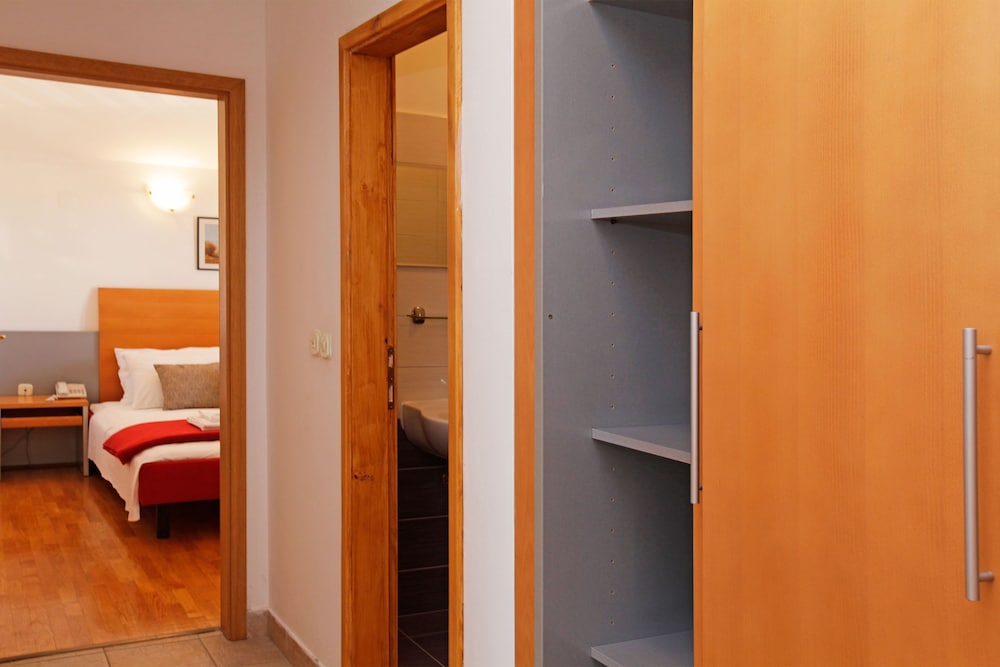 Apartments Vala 44/44
