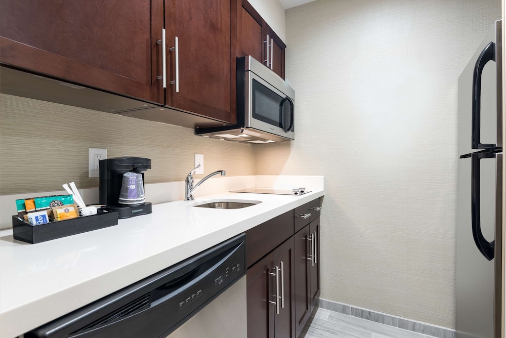 希尔顿惠庭套房酒店FAYETTEVILLE(HOMEWOOD SUITES BY HILTON FAYETTEVILLE) 图片4