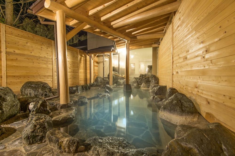 Hakuba Mominoki Hotel 38/74