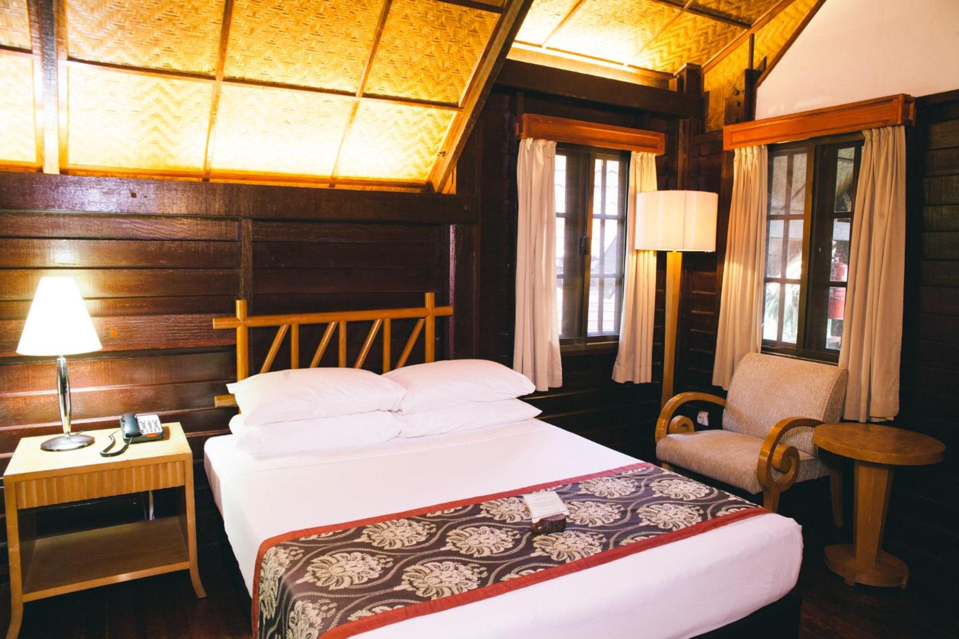 Room at Mutiara Taman Negara Resort, KUALA TAHAN