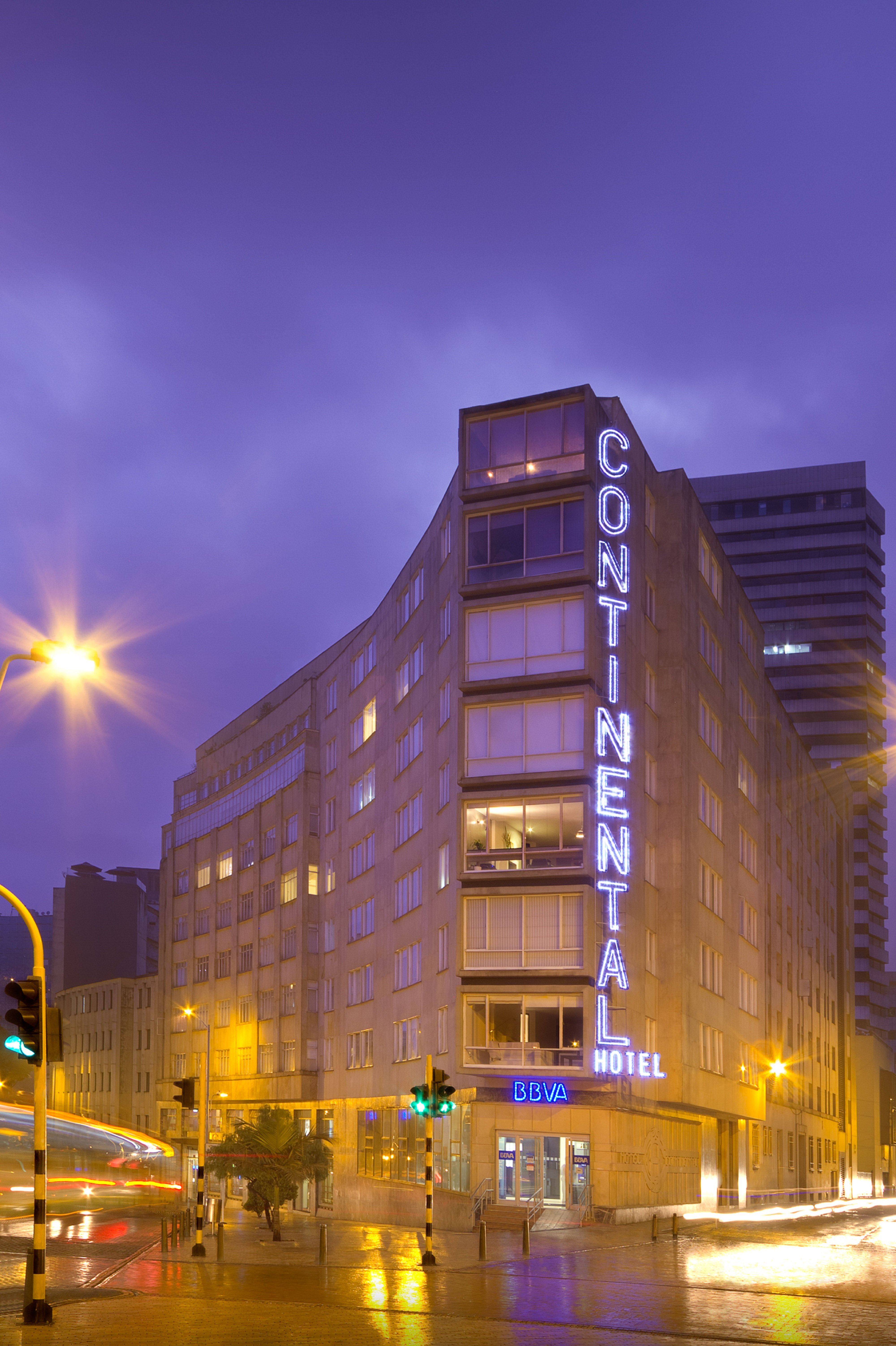 Hotel Continental All Suites 2/17