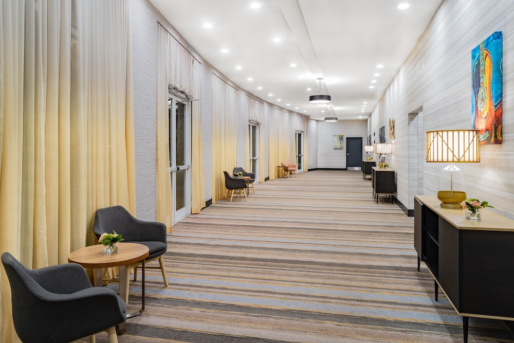 Holiday Inn Southaven Central Memphis 44/66