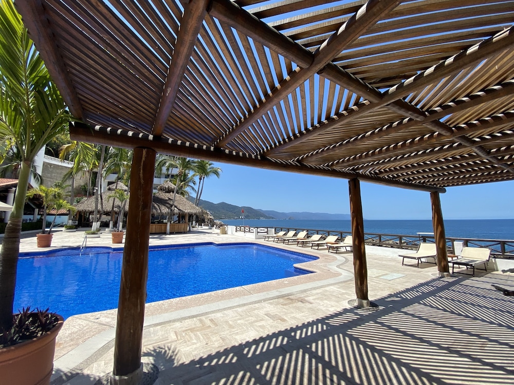 Costa Sur All Inclusive Resort Puerto Vallarta 37/50