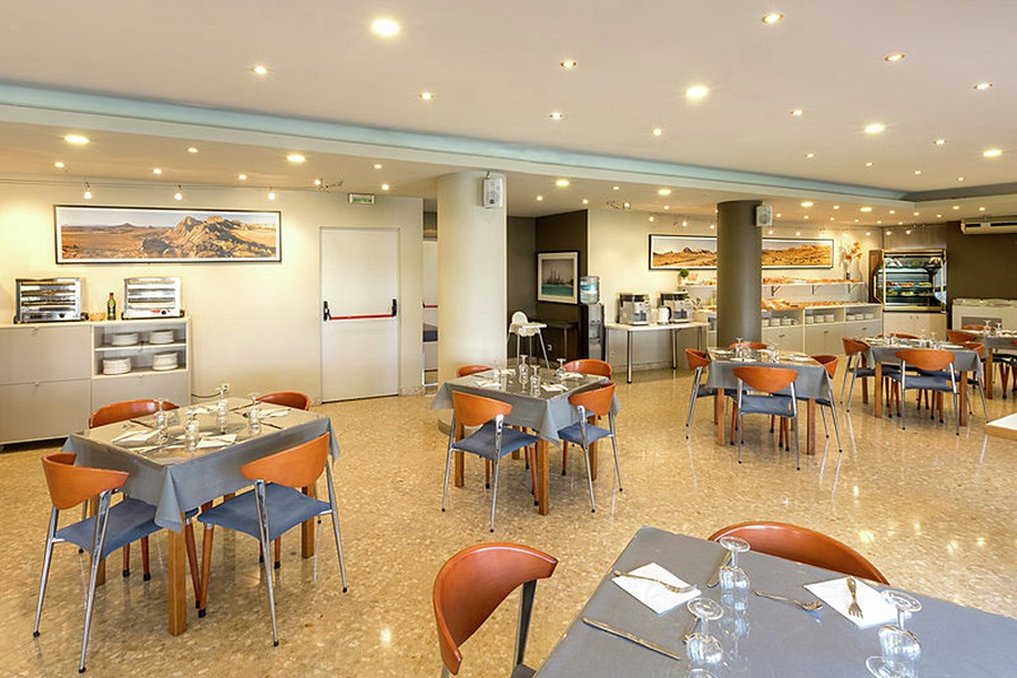 Hotel Santamaria 22/29