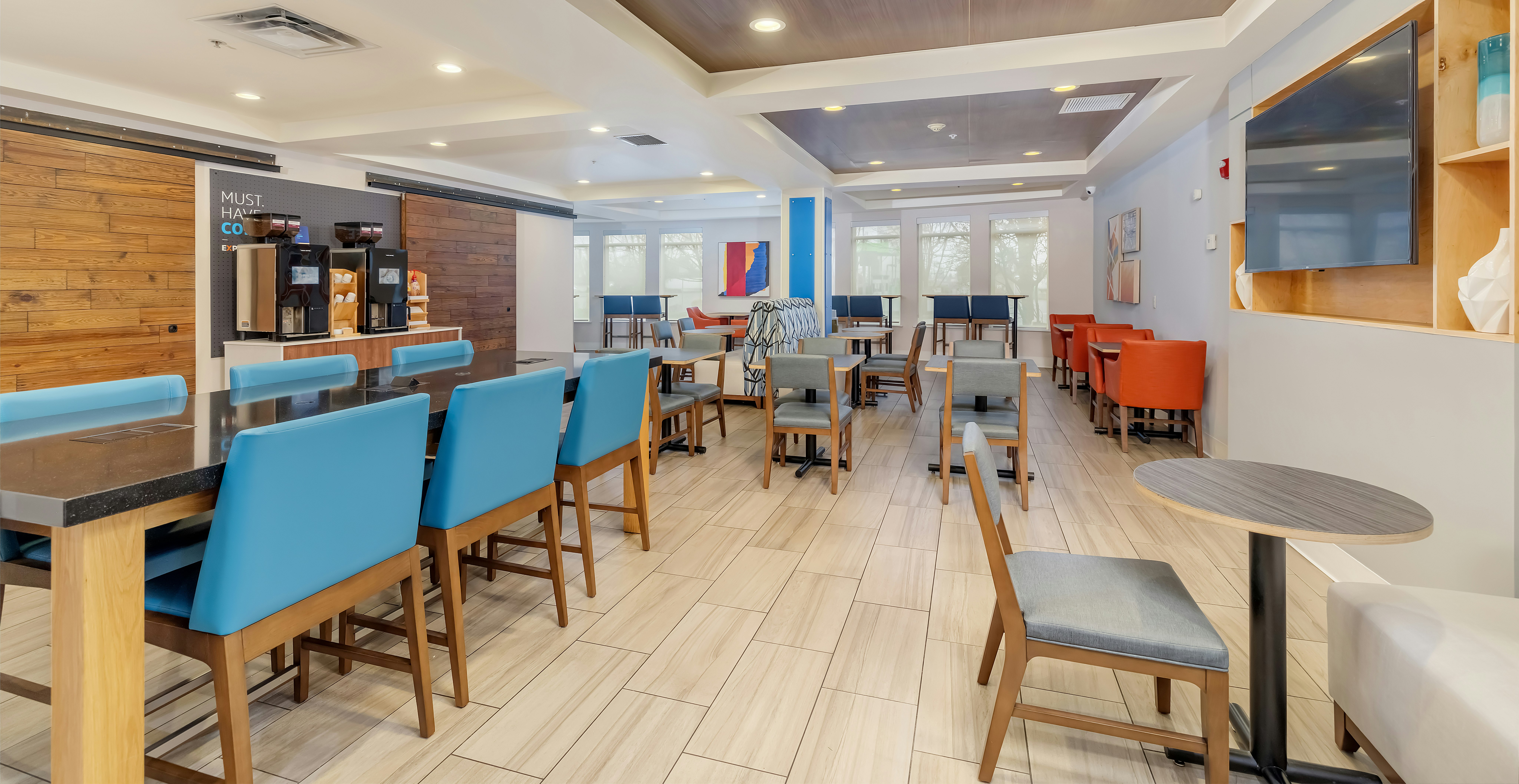 Holiday Inn Express Hotel And Suites Medford Central Point 63/80