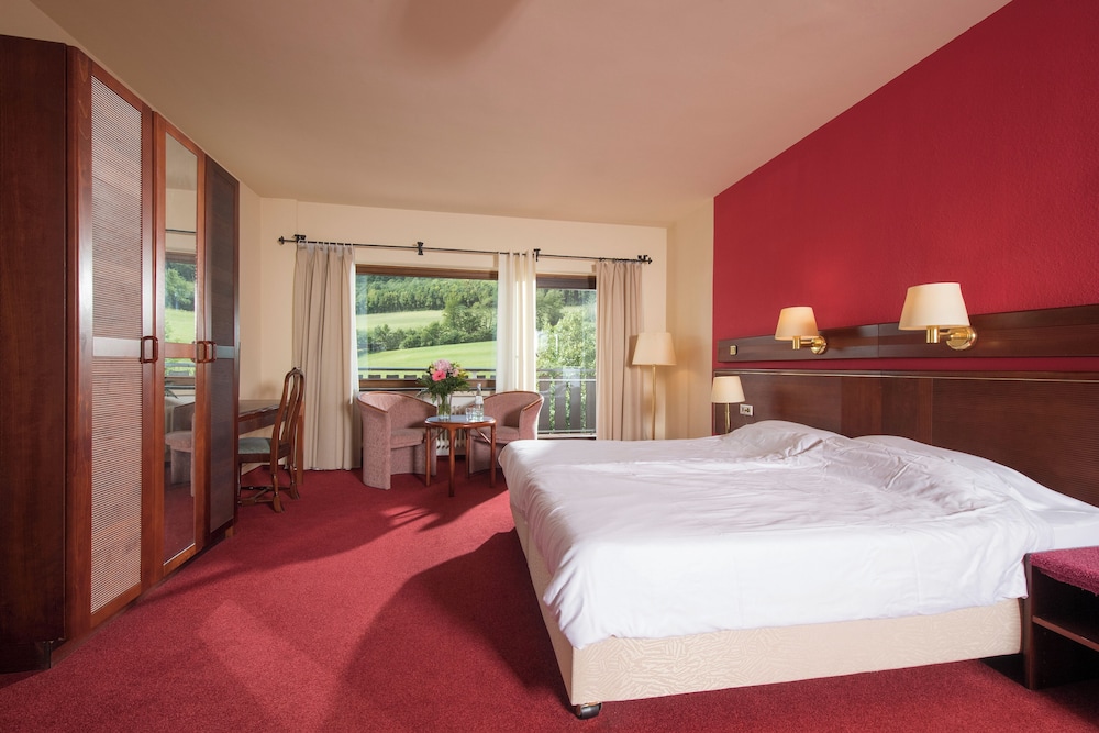 MARITIM HOTEL GRAFSCHAFT 10/35
