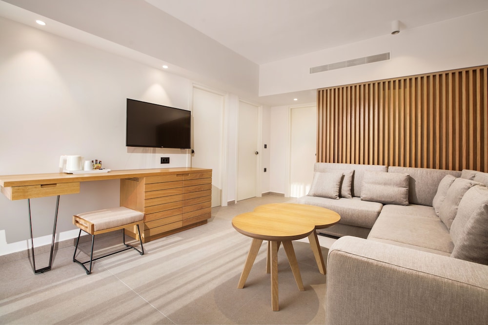 Platanista Hotel 40/64