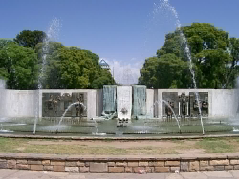 Fuente Mayor Hotel Ciudad de Mendoza 40/61