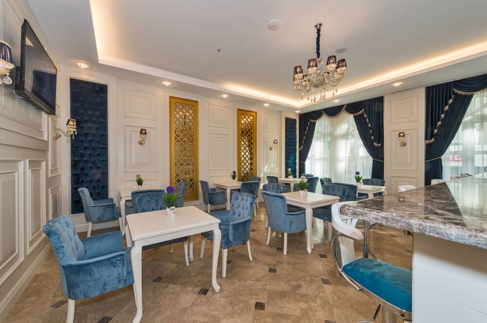 Marnas Hotel 30/45