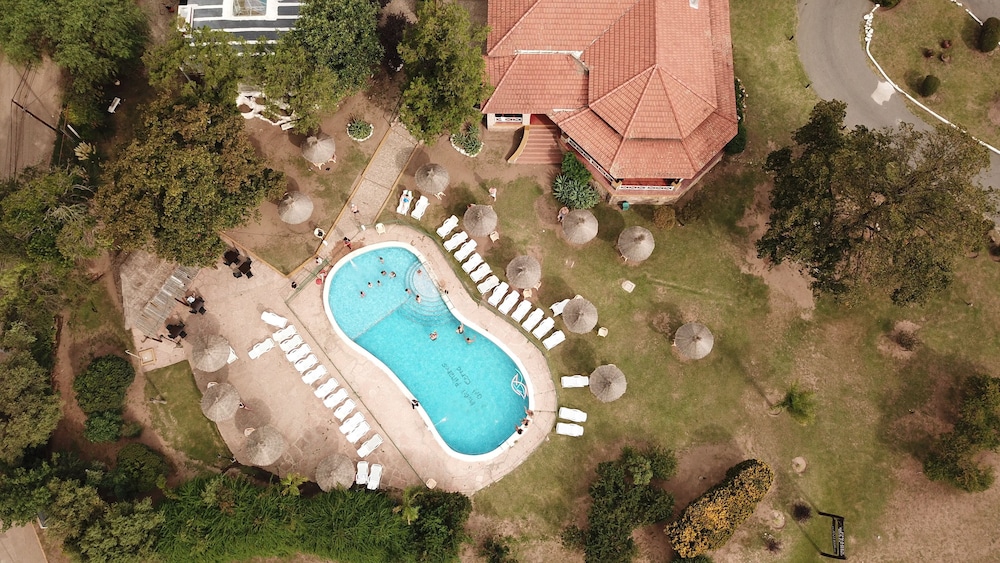Pinares Del Cerro Hotel 8/63