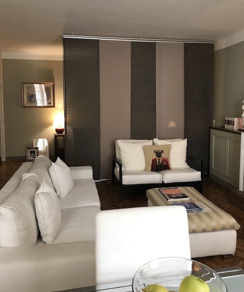Capri Moon Guest House 10/50