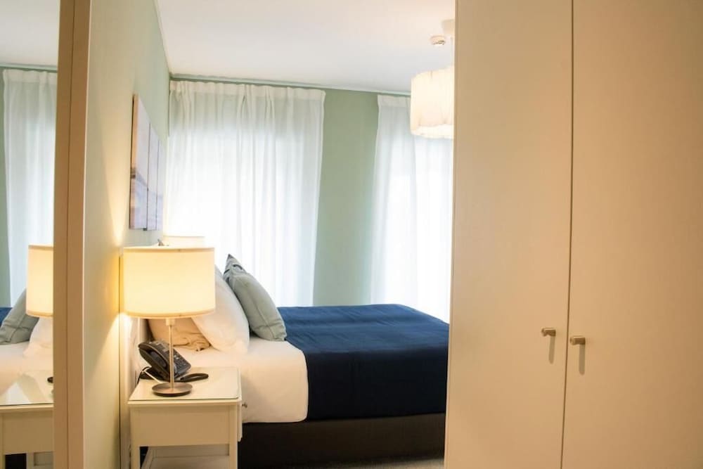 Kavia Hotel do Largo 43/44
