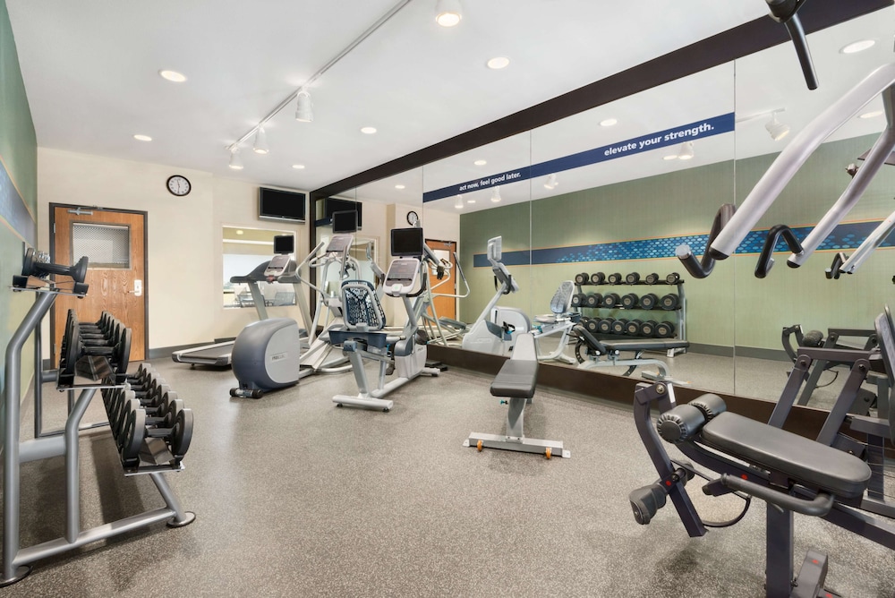 Hampton Inn Spearfish 20/34