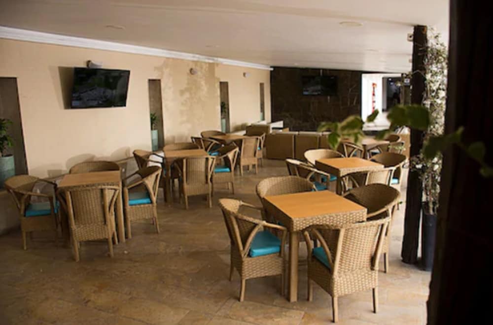 Hotel Tamaca Beach Resort 38/51