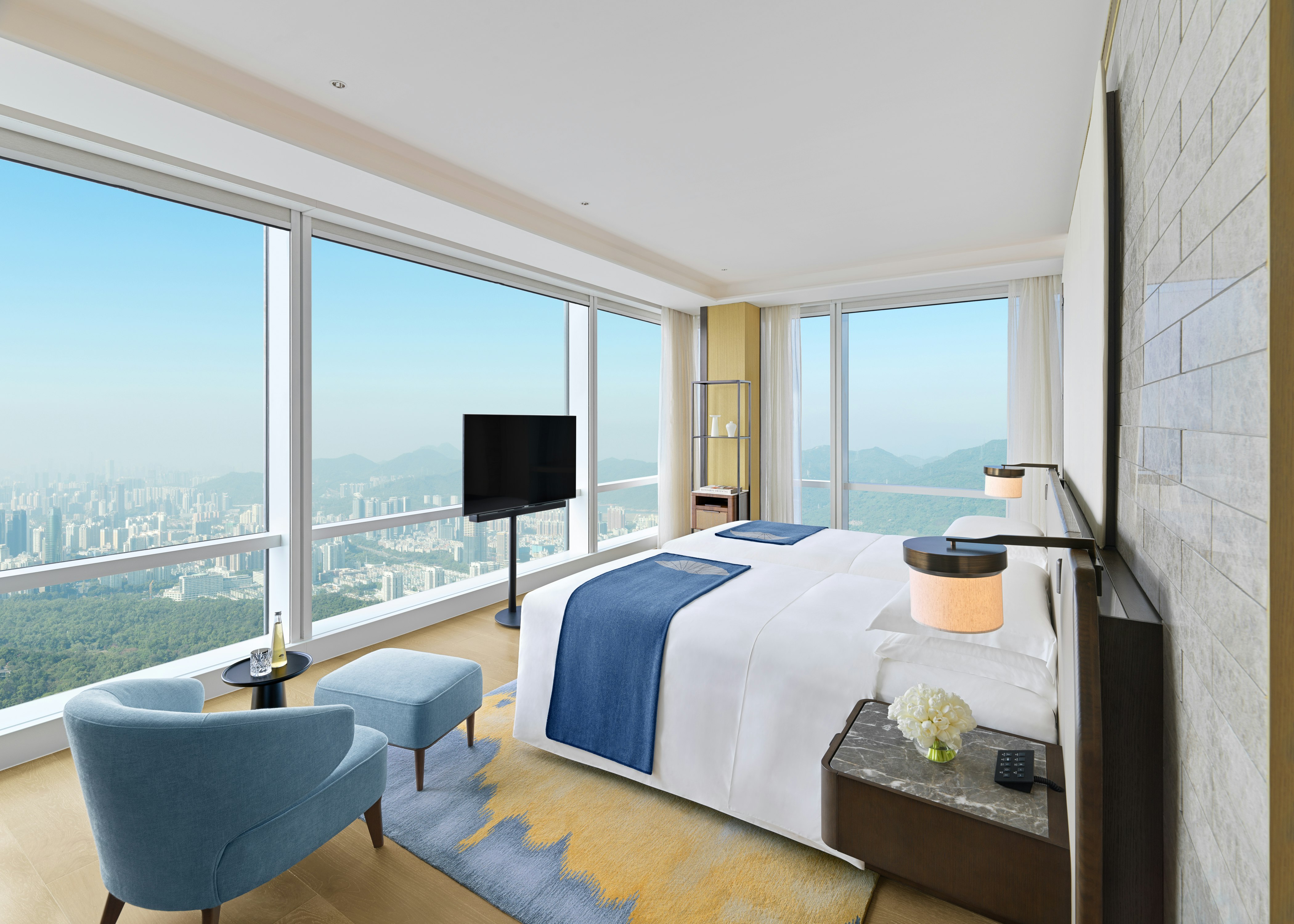 Room, Twin Beds, Skyline View