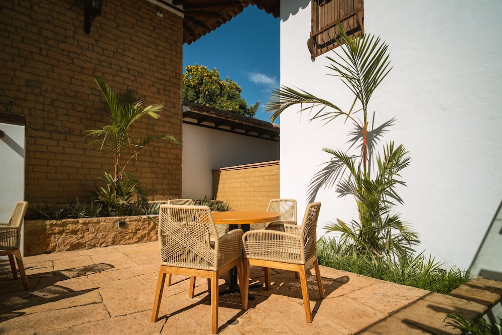 Casa Alcestre 36/50