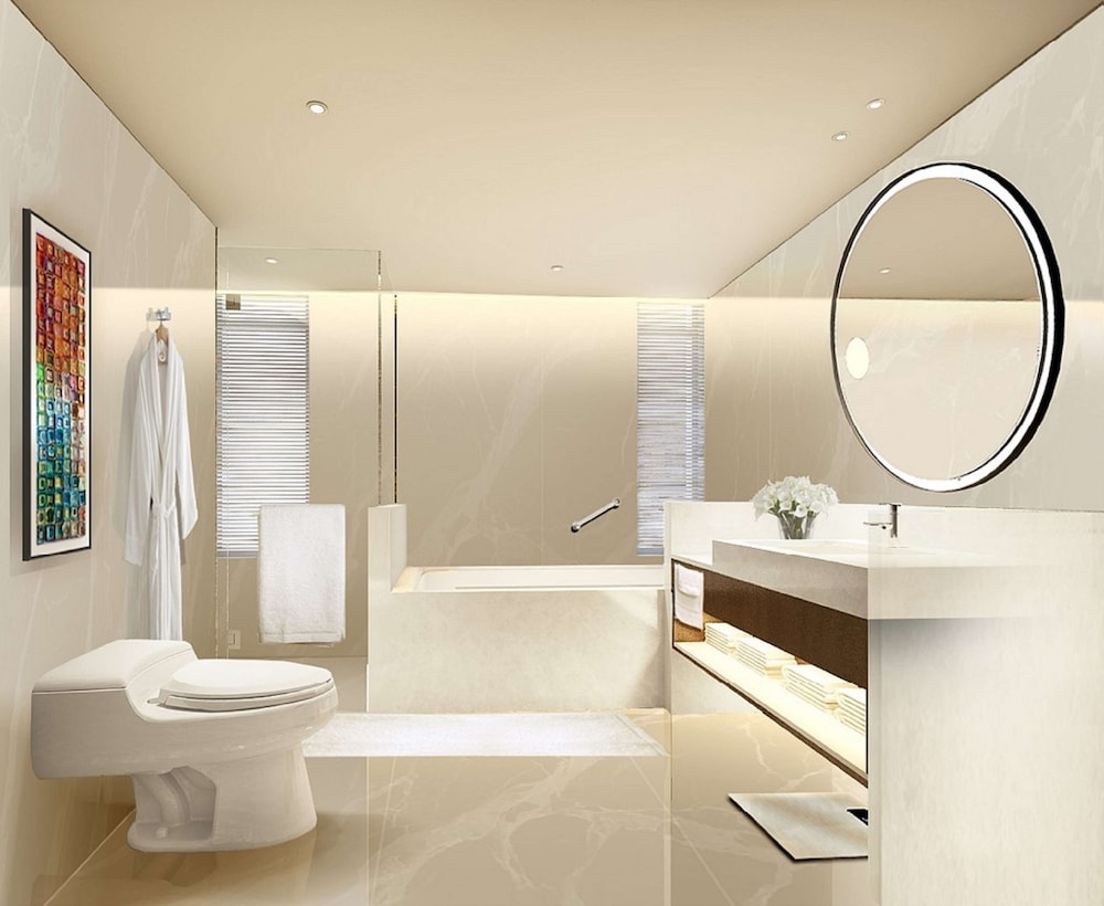 Doubletree By Hilton Bangkok Ploenchit As Formerly Majestic Grande Sukhumvit 16/51