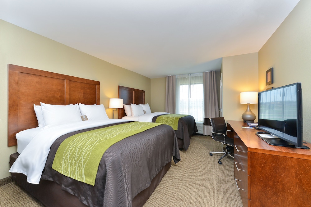 Standard, 2 Queen Beds