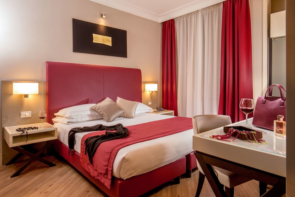 Ludovisi Palace Hotel 6/48