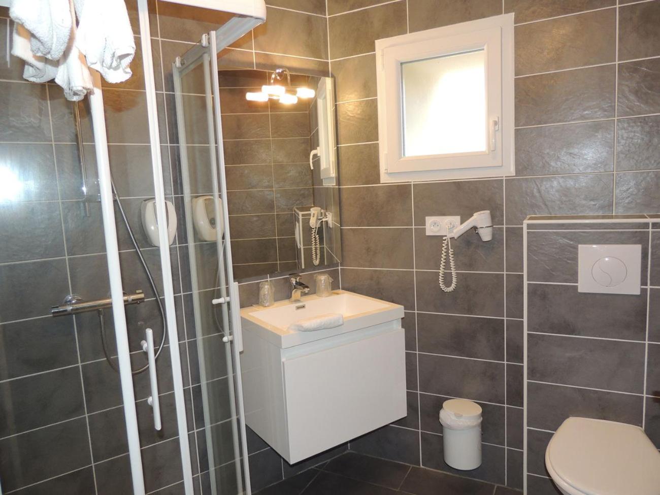 HOTEL LES COUDERCOUS 47/50