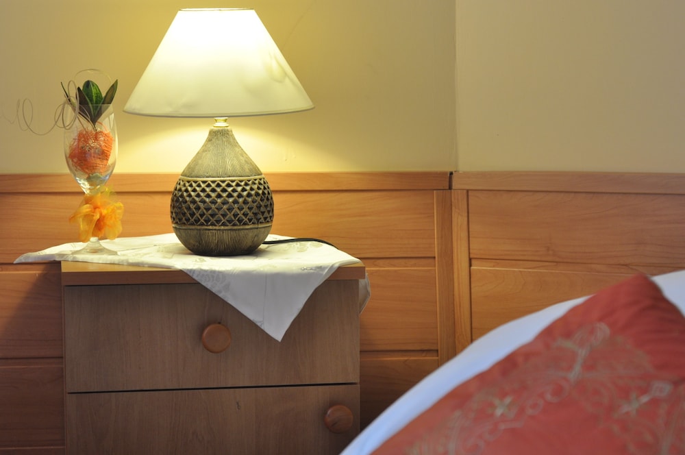 Unikat Guest Rooms 60/72