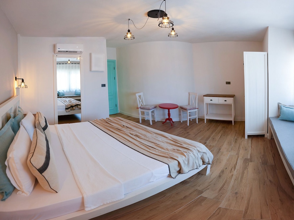 Bi Salkim Bozcaada Otel 5/20