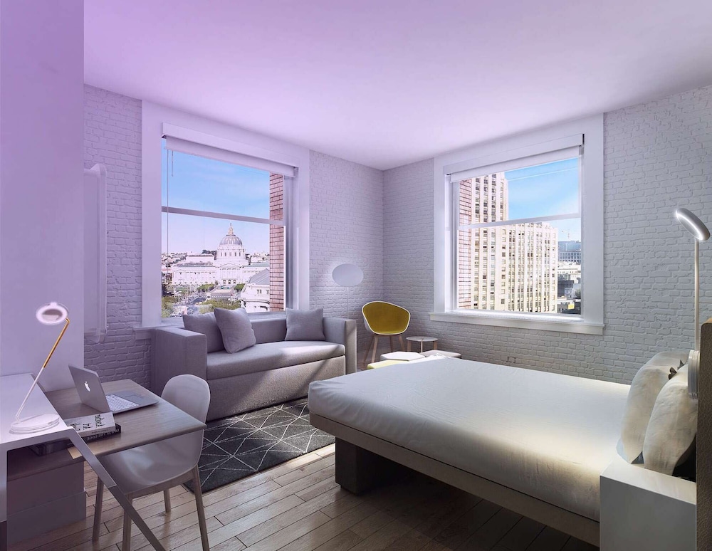 YOTEL San Francisco, Select by Hilton 50/76