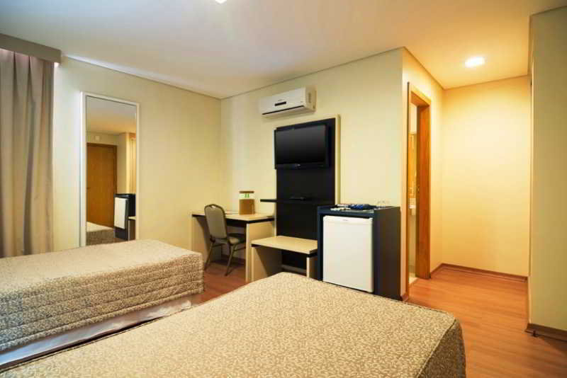 Financial Hotel BHZ 10/18