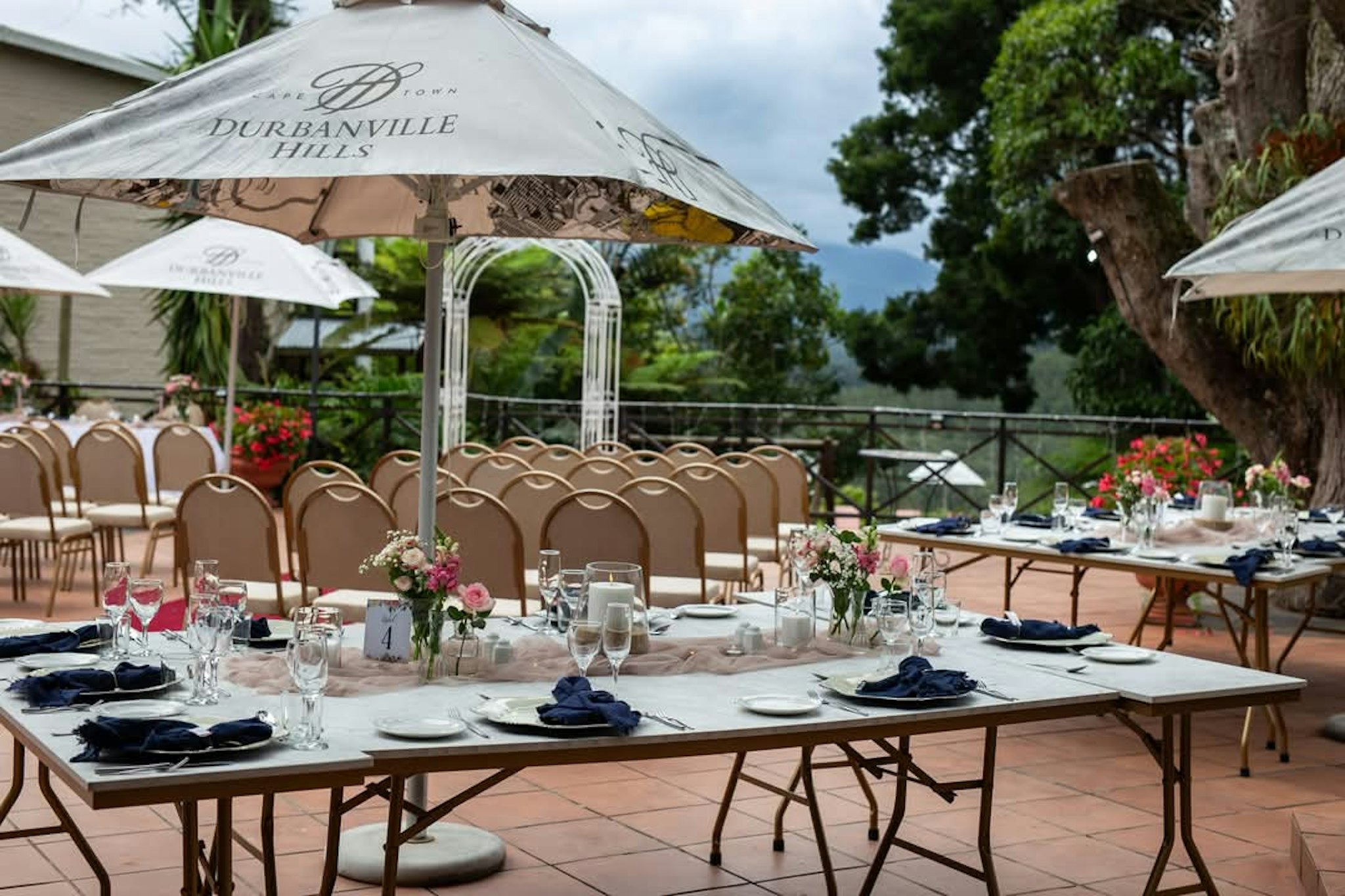 FAR HILLS COUNTRY HOTEL 30/53