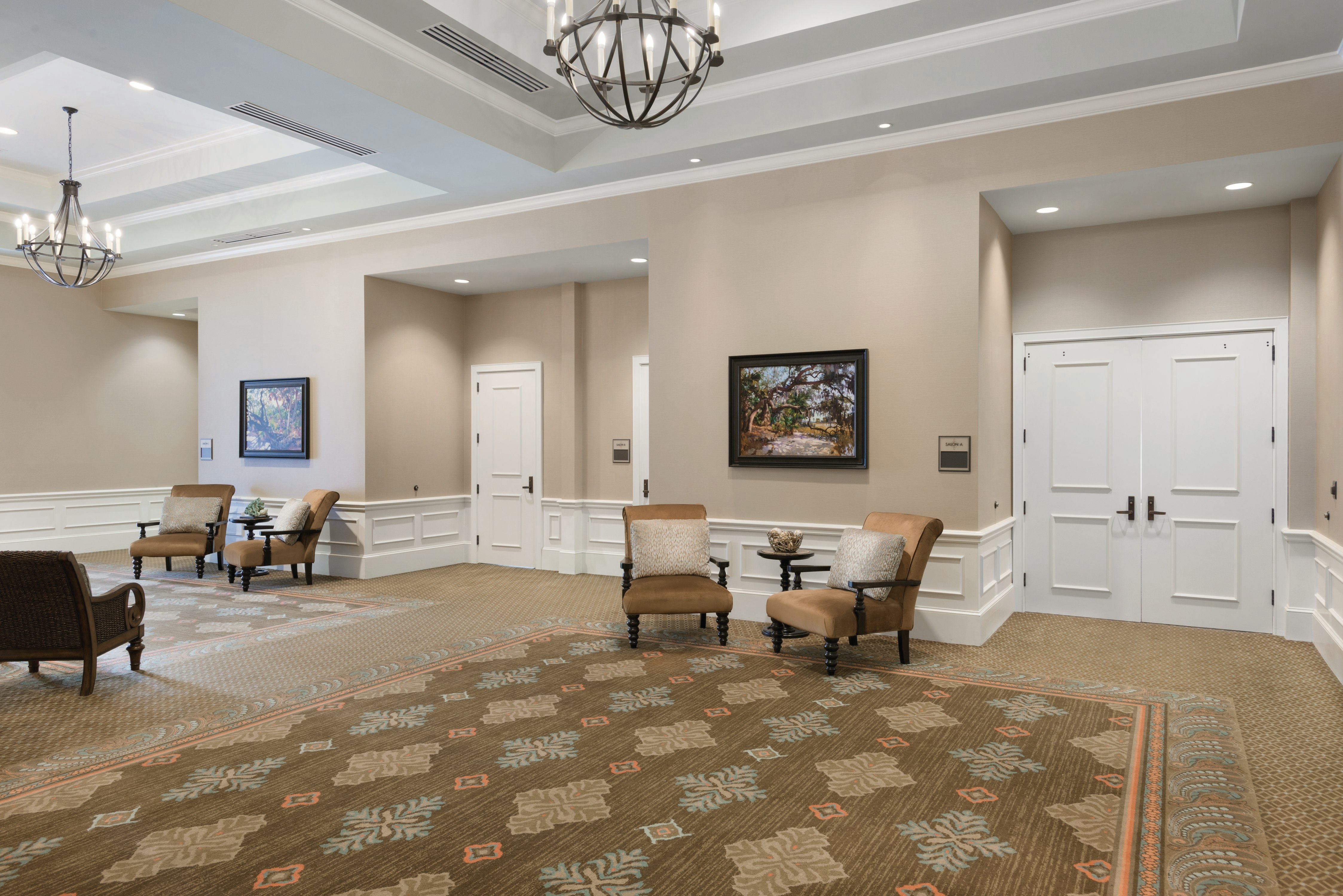 Embassy Suites by Hilton Savannah Historic District 20/35