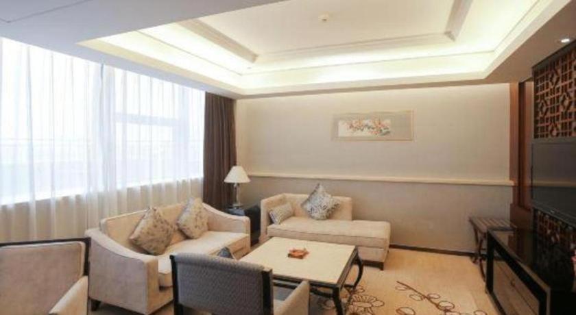Zhong Lian (GDH) International Hotel 25/48