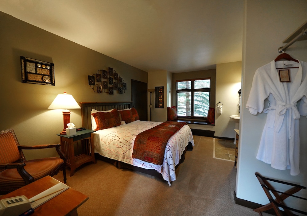 Frisco Inn on Galena Street 25/50