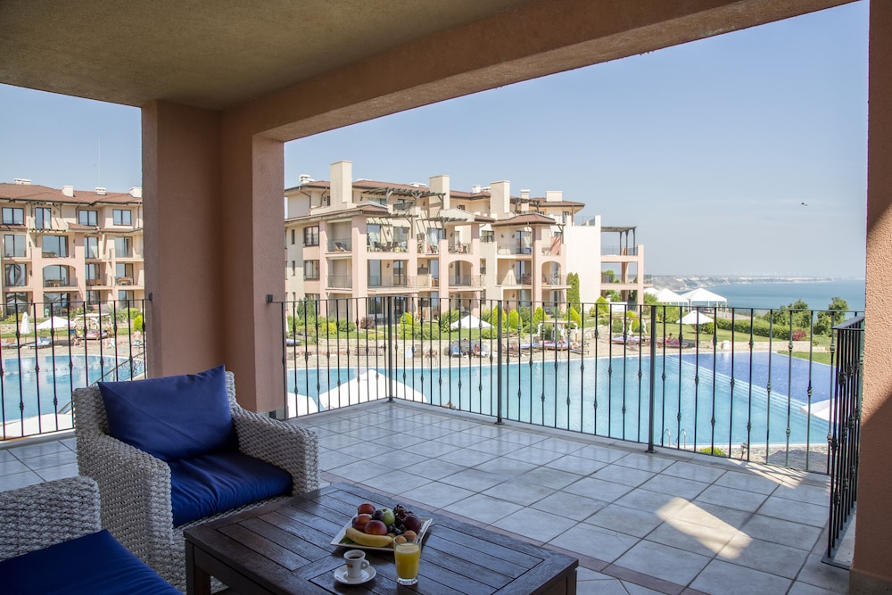 APARTHOTEL HOTEL KALIAKRIA RESORT 28/48