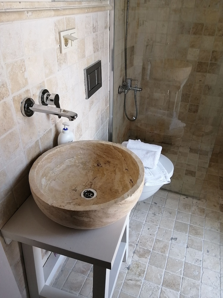 Alacati Cona Butik Otel 50/50