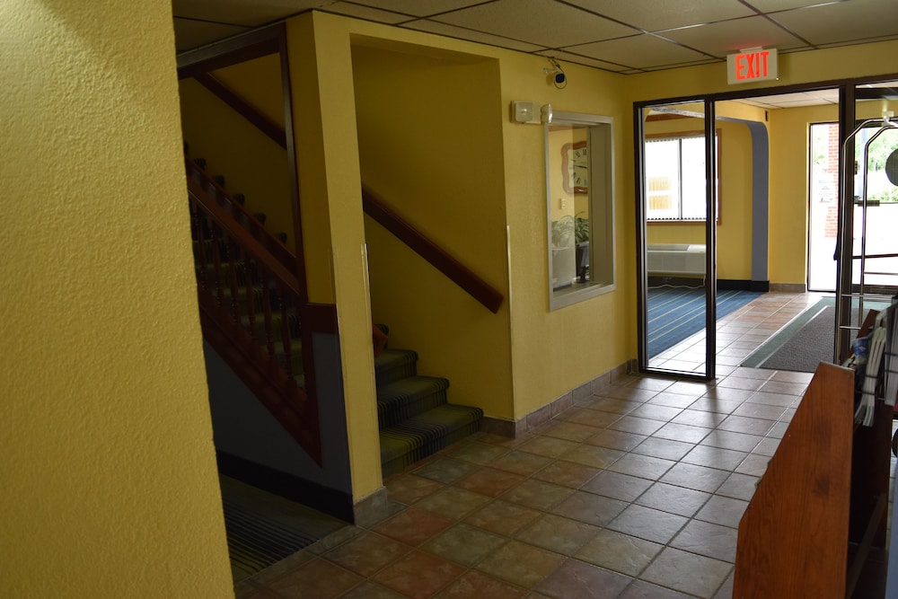 Days Inn by Wyndham Grand Island 16/24
