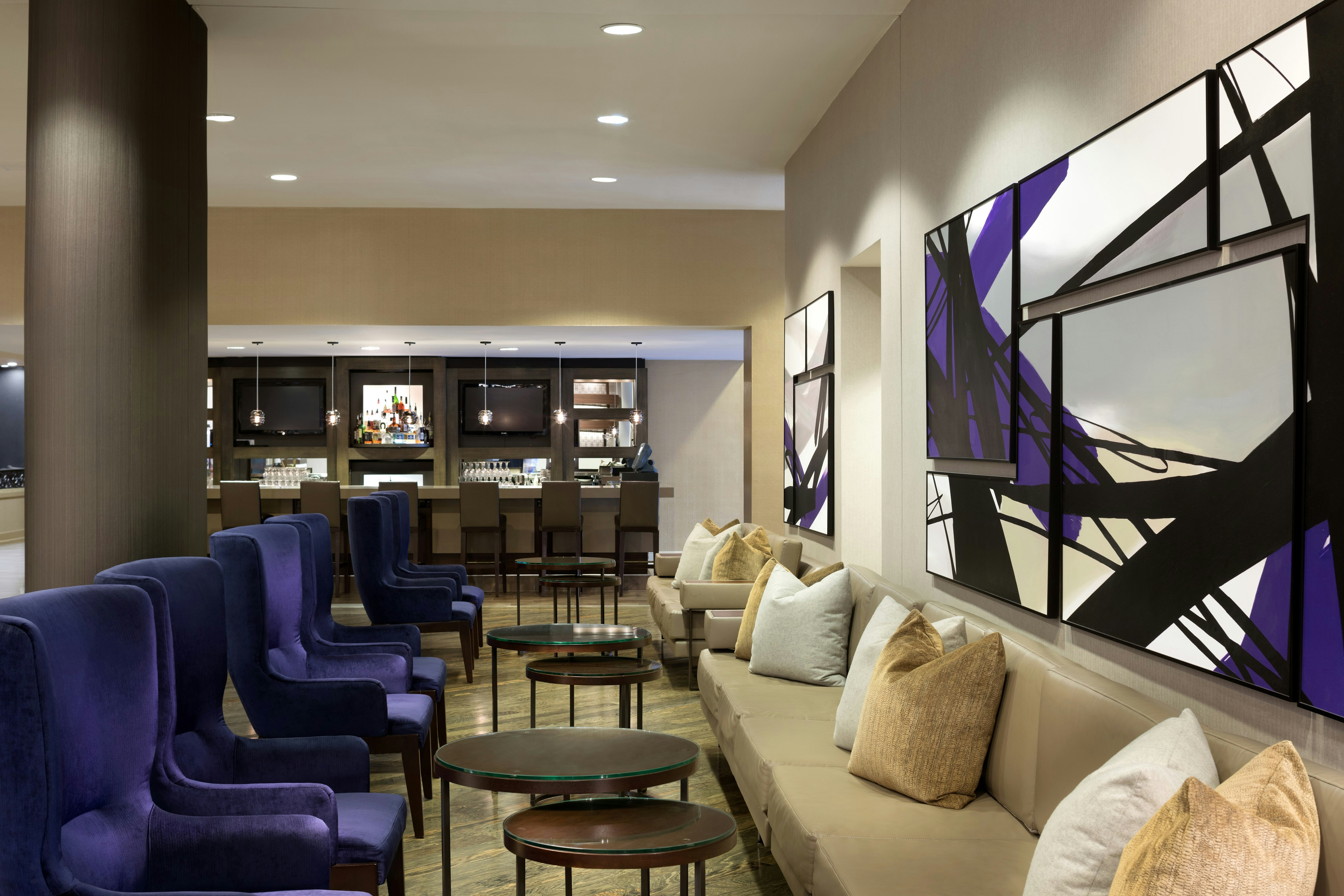 DoubleTree by Hilton Hotel Dallas - Campbell Centre 44/68