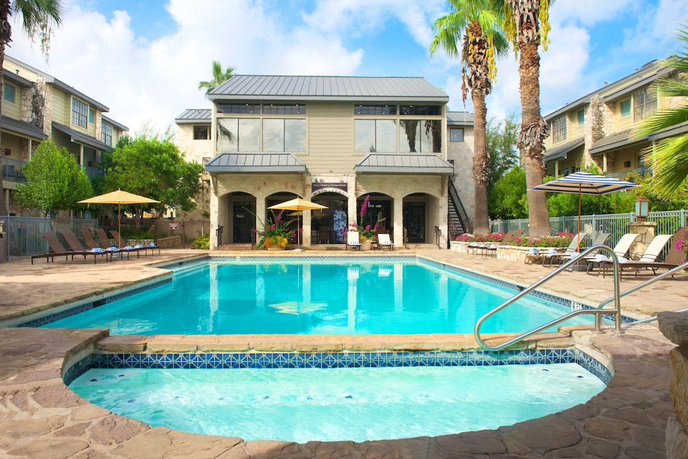 Horseshoe Bay Resort 1/66