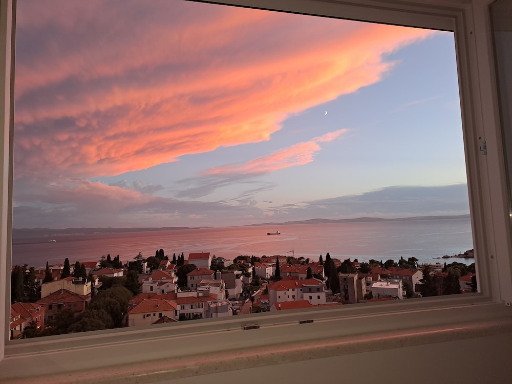 Studio Apartments 4 You In Split 76/89