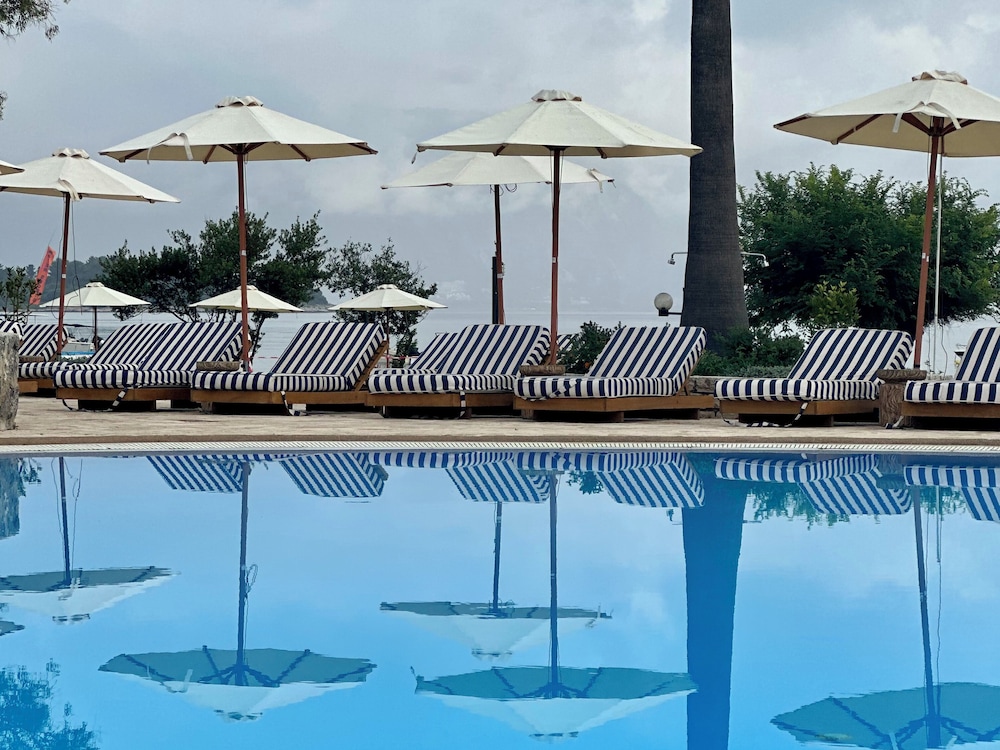 Kerkyra Blue Hotel N Spa 2/62