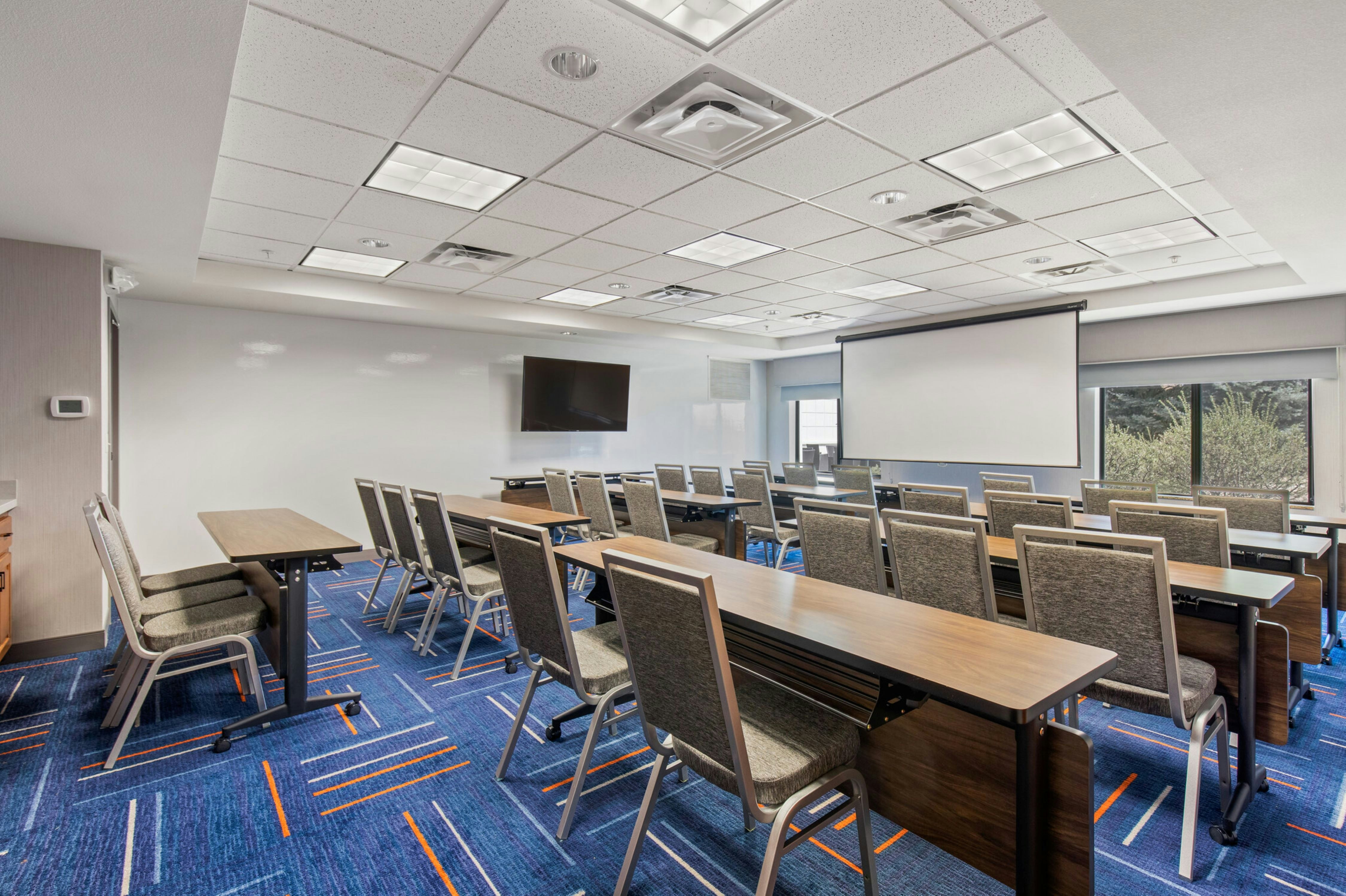 Hampton Inn & Suites Greeley 22/28