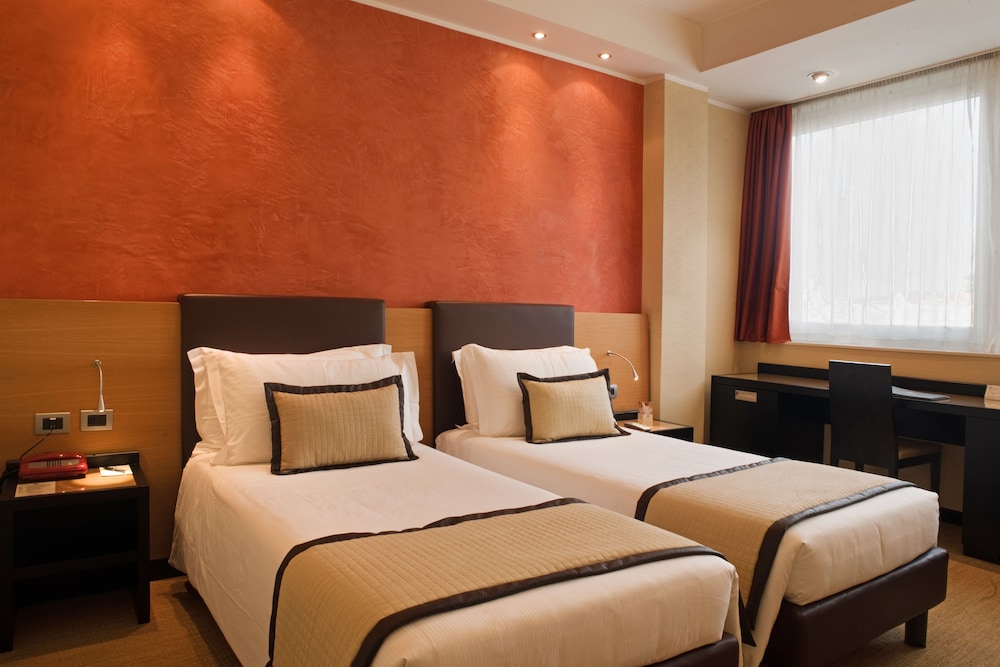Superior, Twin Beds
