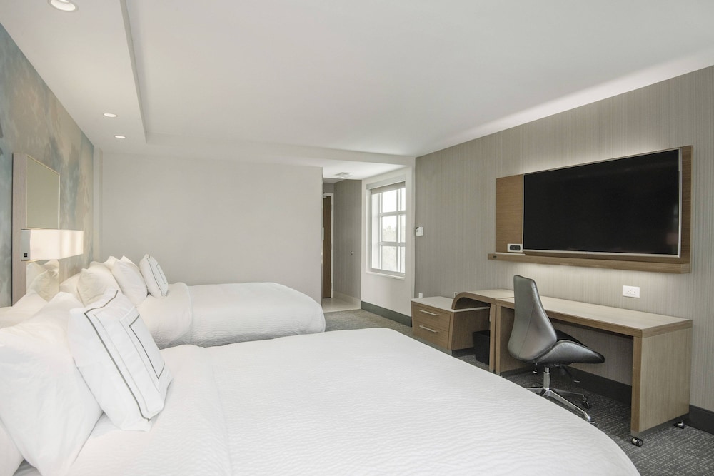 Courtyard By Marriott Raleigh Cary/Parkside Town Commons 13/52