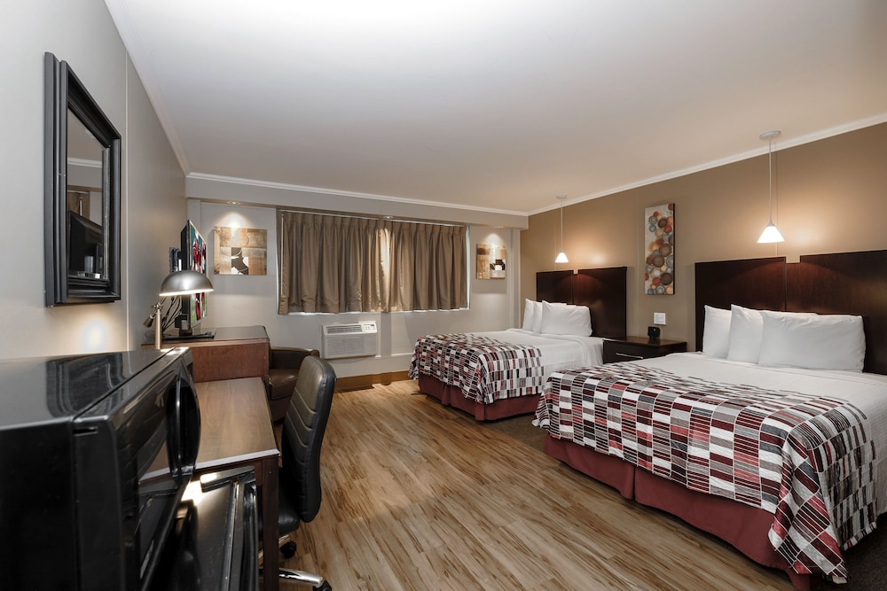Red Roof Inn and Suites Herkimer 16/46