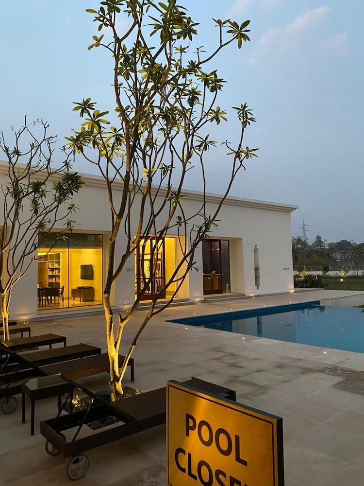 Marasa Sarovar Premiere Bodhgaya 44/51