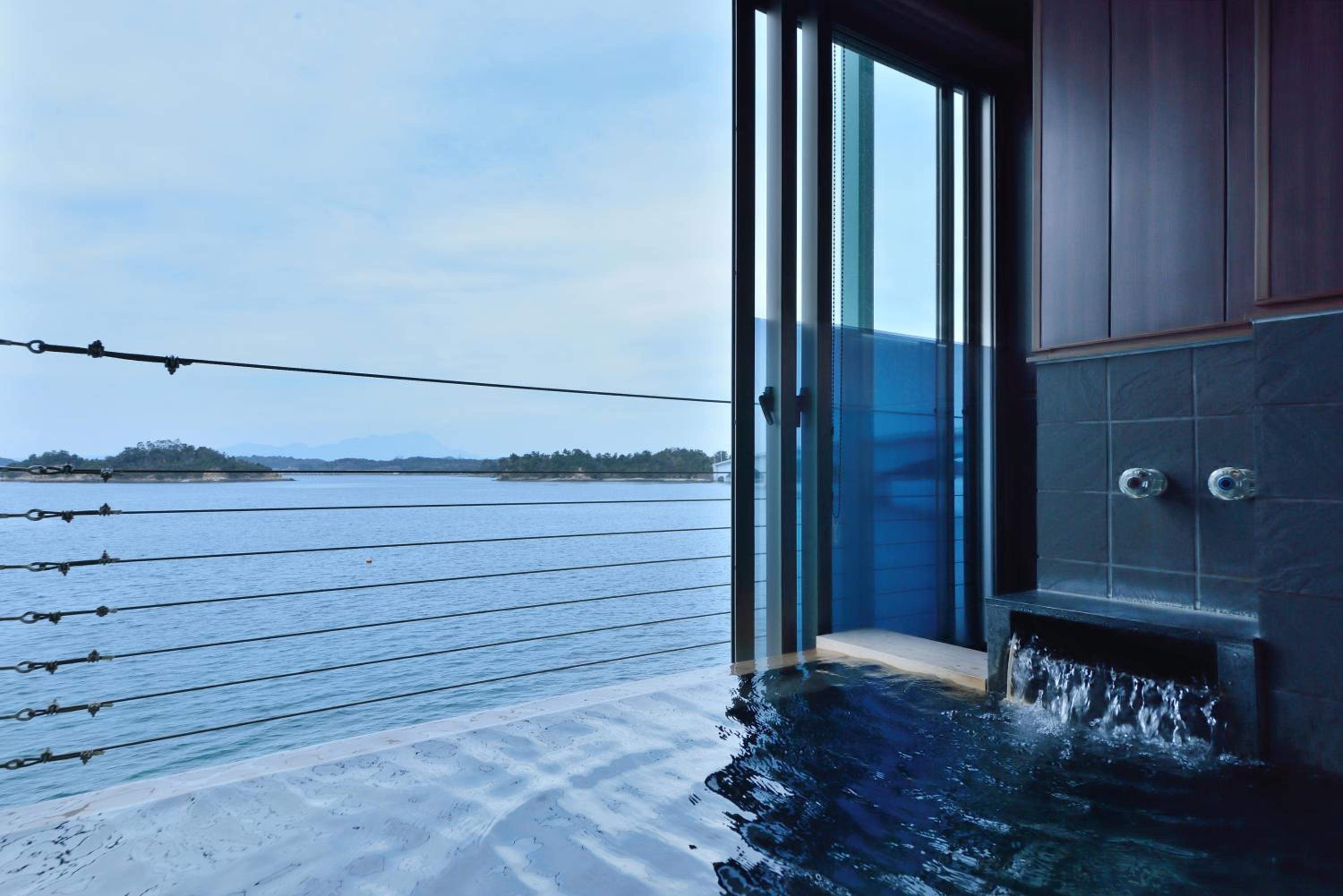 Hotel Ryugu 37/58