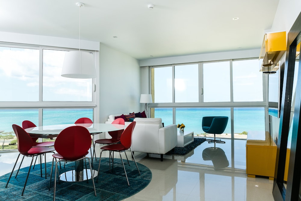 Blue Residences Aruba 64/83