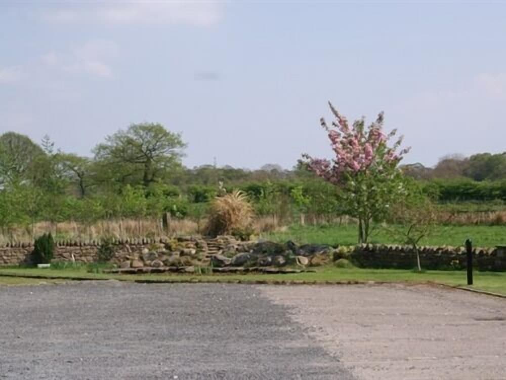 Middle Flass Lodge 16/22